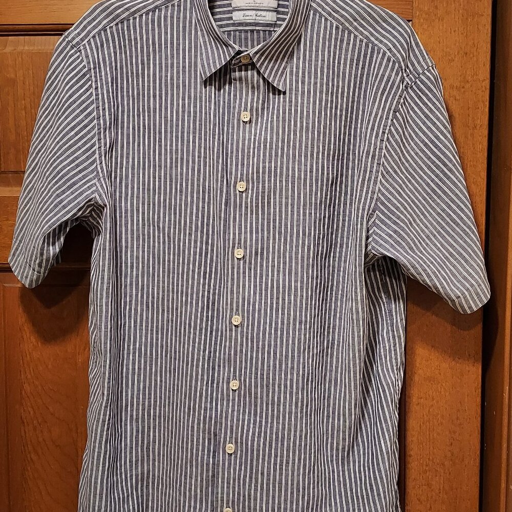 Thomas Pink Men’s short sleeve gray/white button down shirt